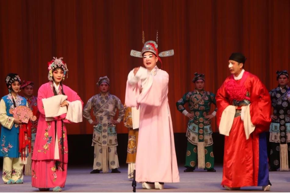 《乔老爷奇遇》演出剧照