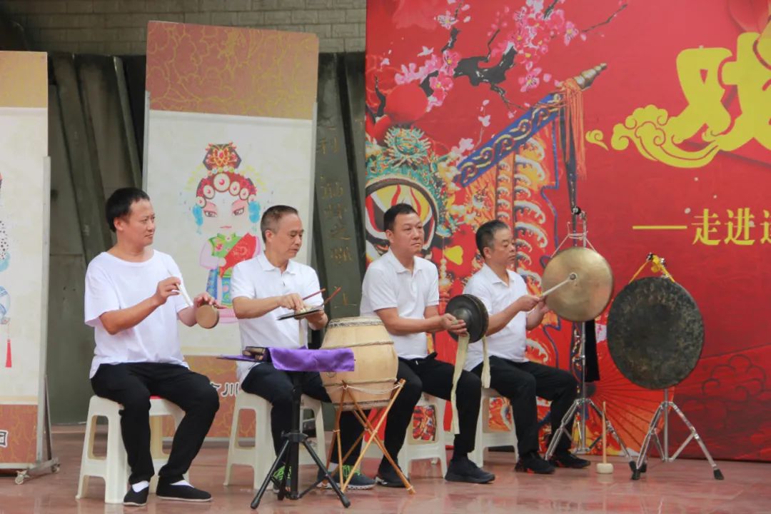 川剧打击乐器组成（示意）