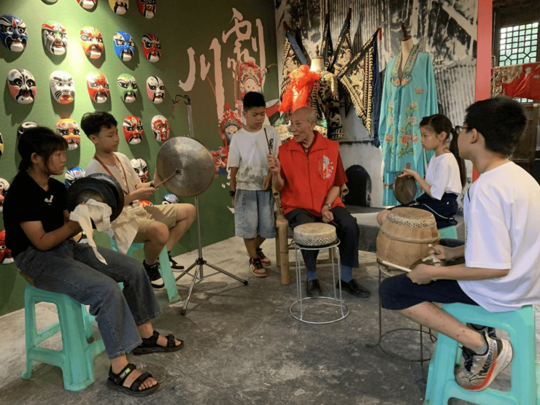 川剧流派发展脉络（示意）
